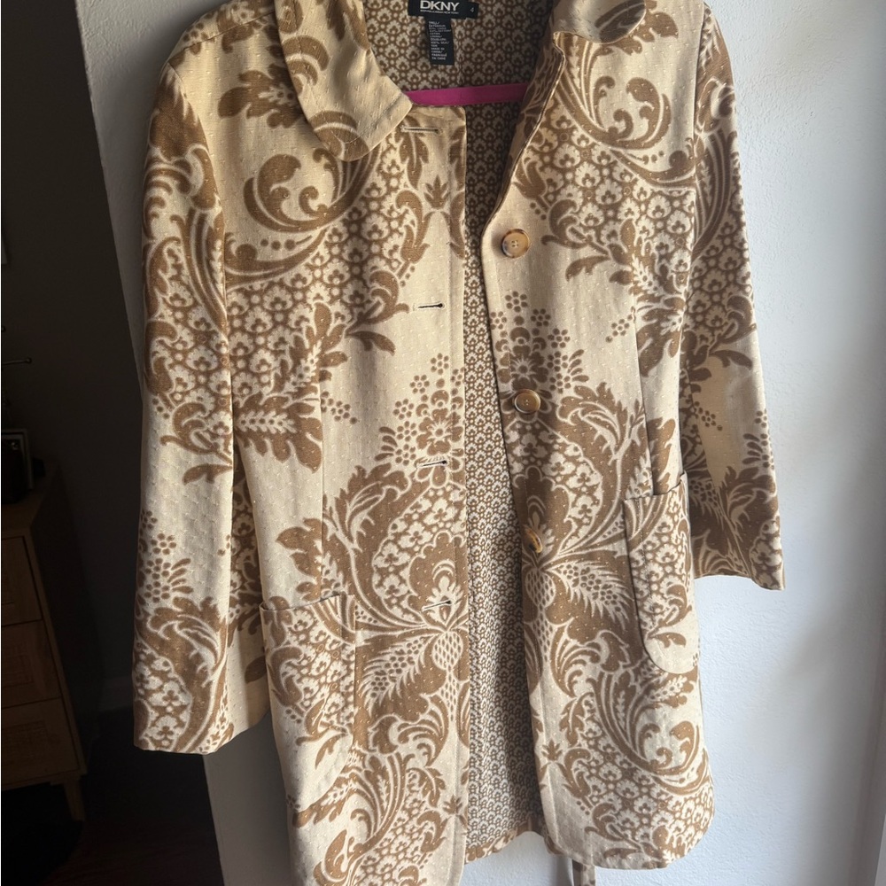 DKNY Women's Beige and Brown Floral Cape